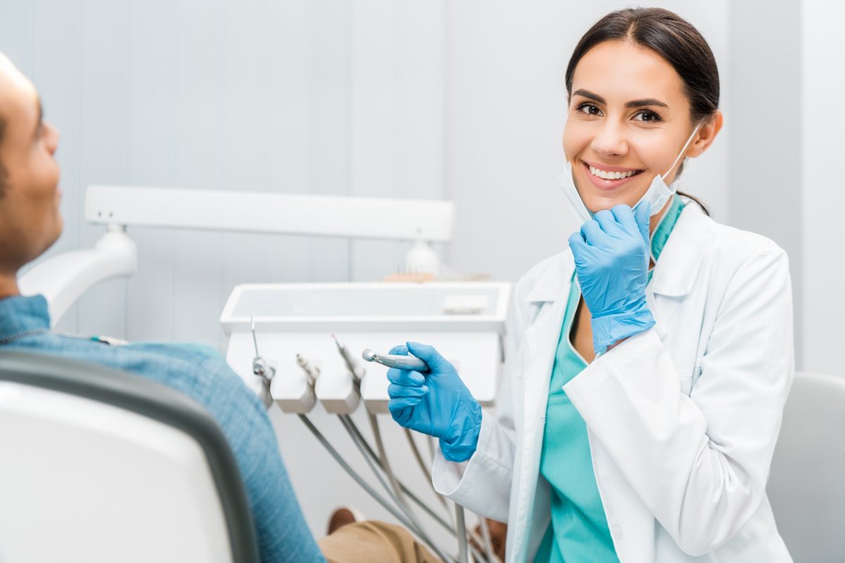How to Choose the Best Cosmetic Dentist in Brisbane?